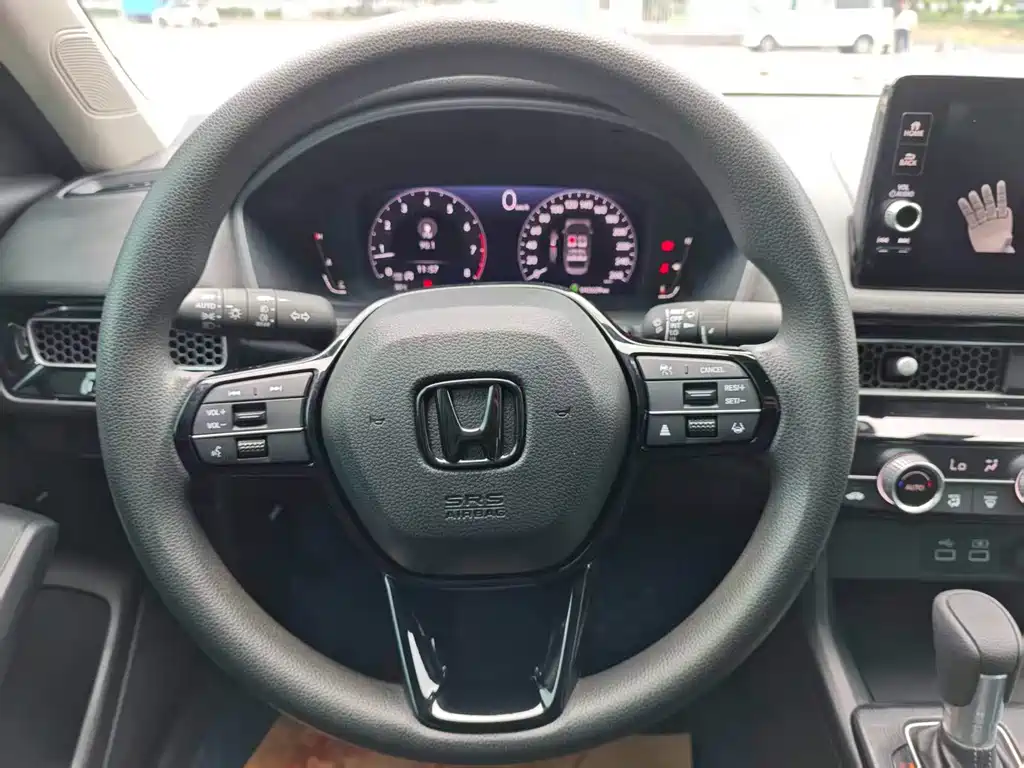 Honda Civic — фото 11