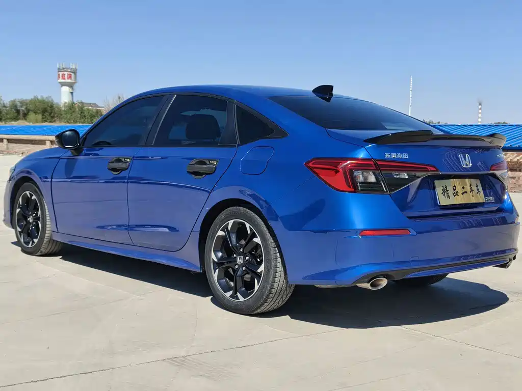 Honda Civic — фото 7