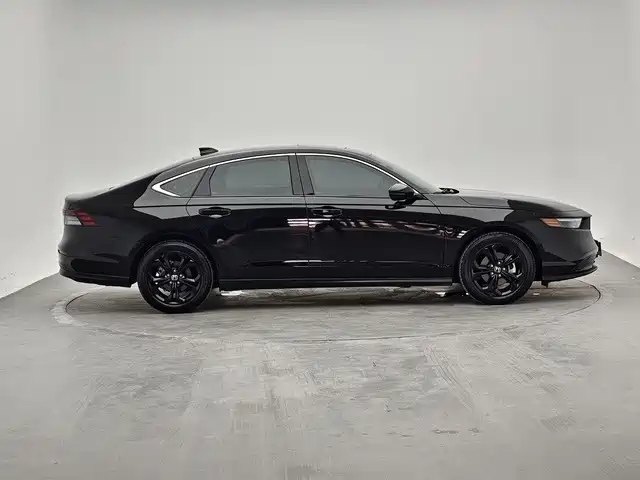 Honda Accord — фото 4