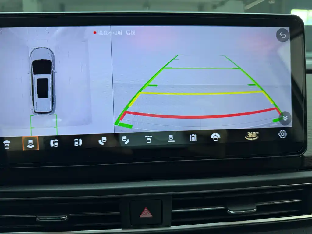 Honda Odyssey — фото 13
