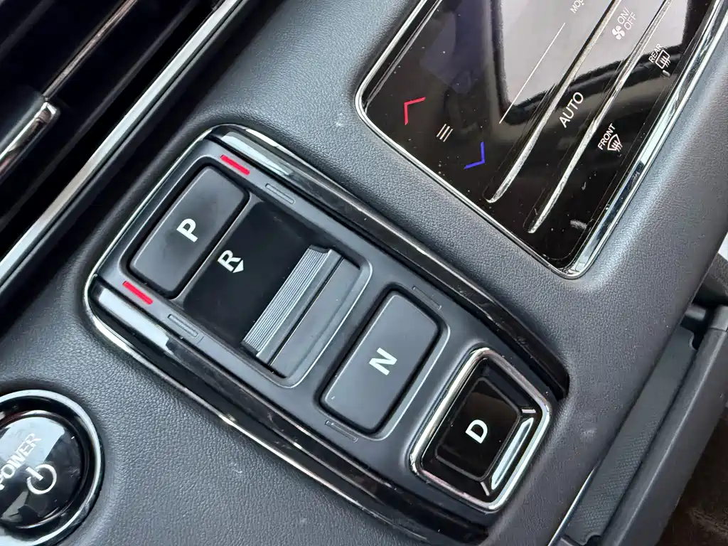 Honda Odyssey — фото 16