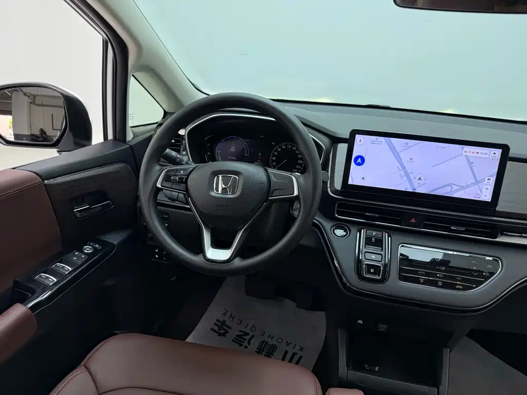 Honda Odyssey — фото 10