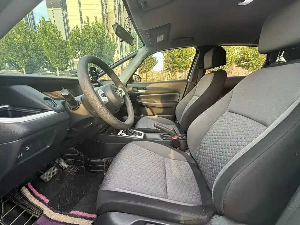Honda Fit — фото 4