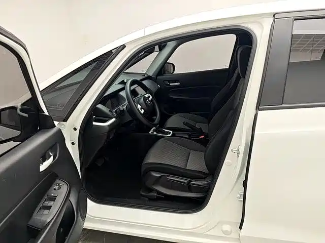 Honda Fit — фото 9