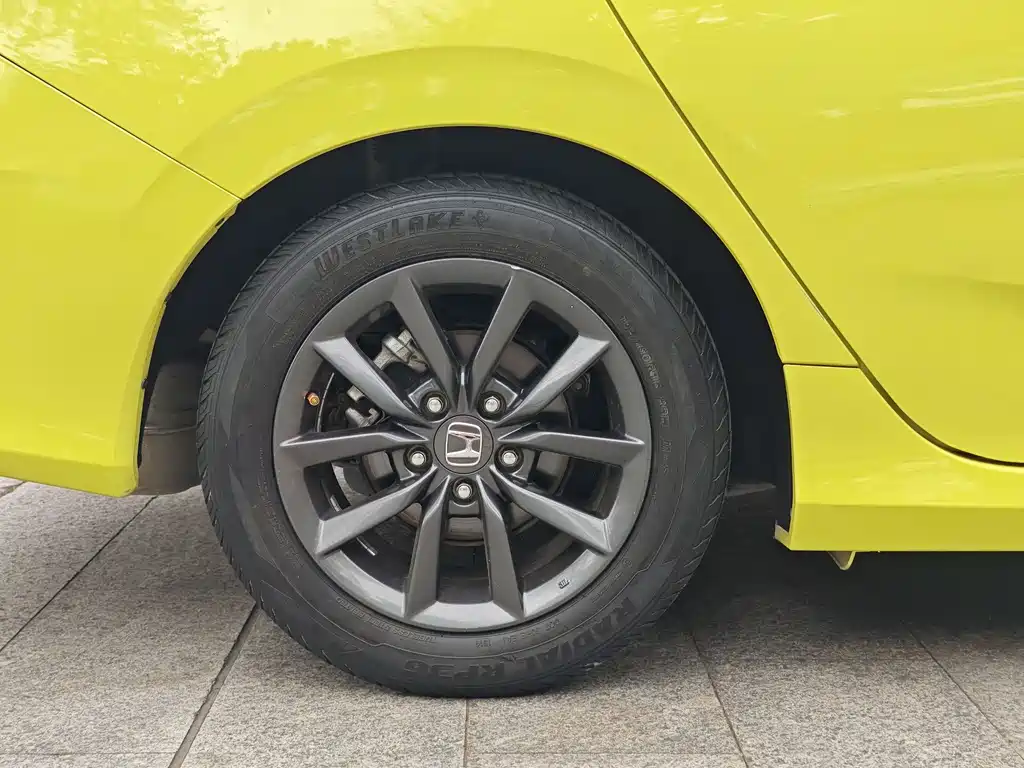 Honda Civic — фото 11