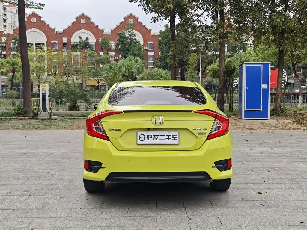 Honda Civic — фото 6