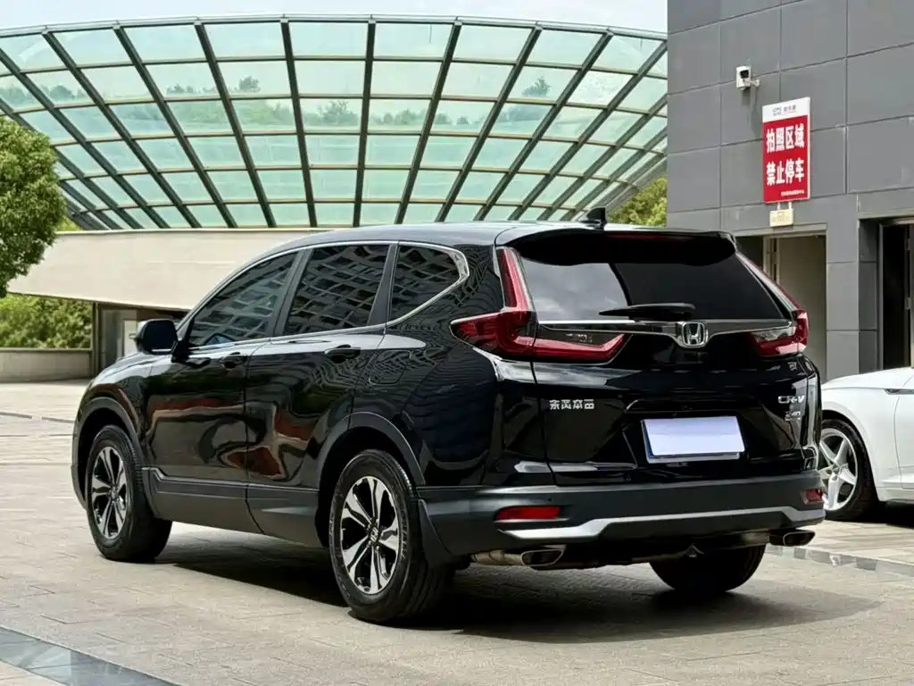 Honda CR-V — фото 7