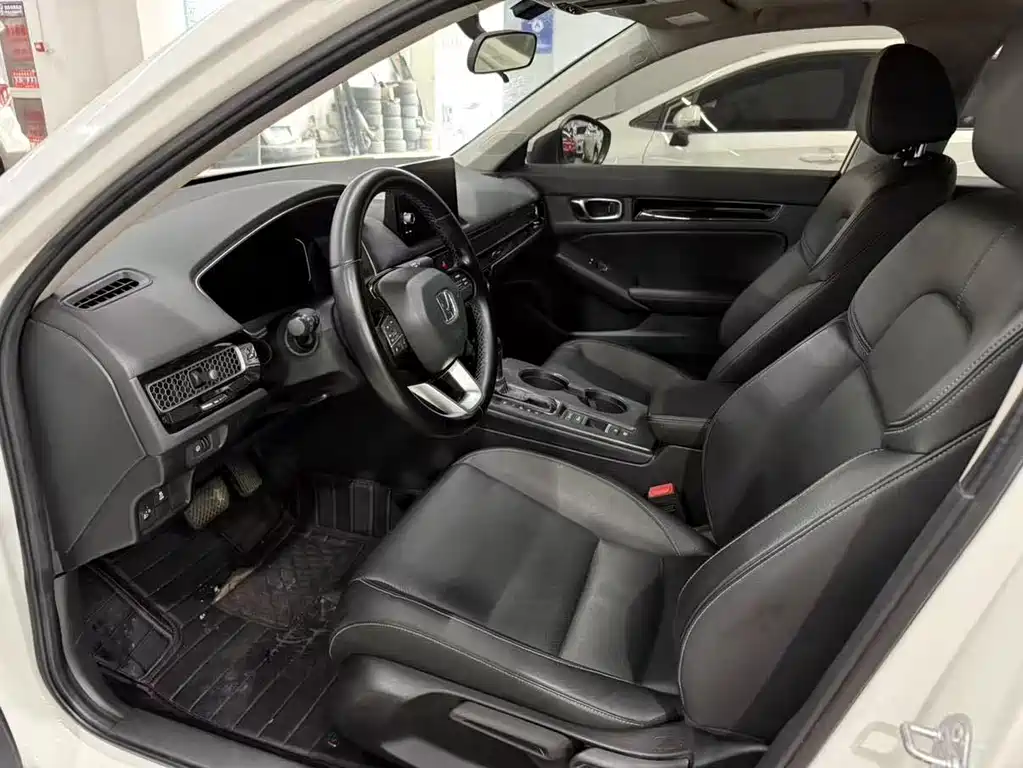 Honda Civic — фото 4