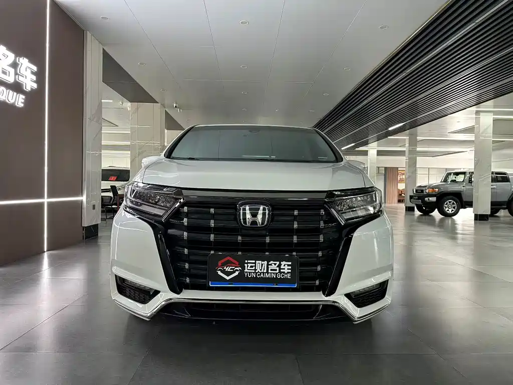 Honda Elysion — фото 2