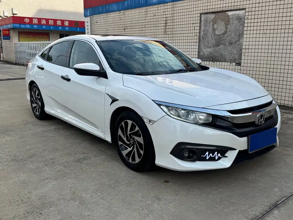 Honda Civic — фото 3