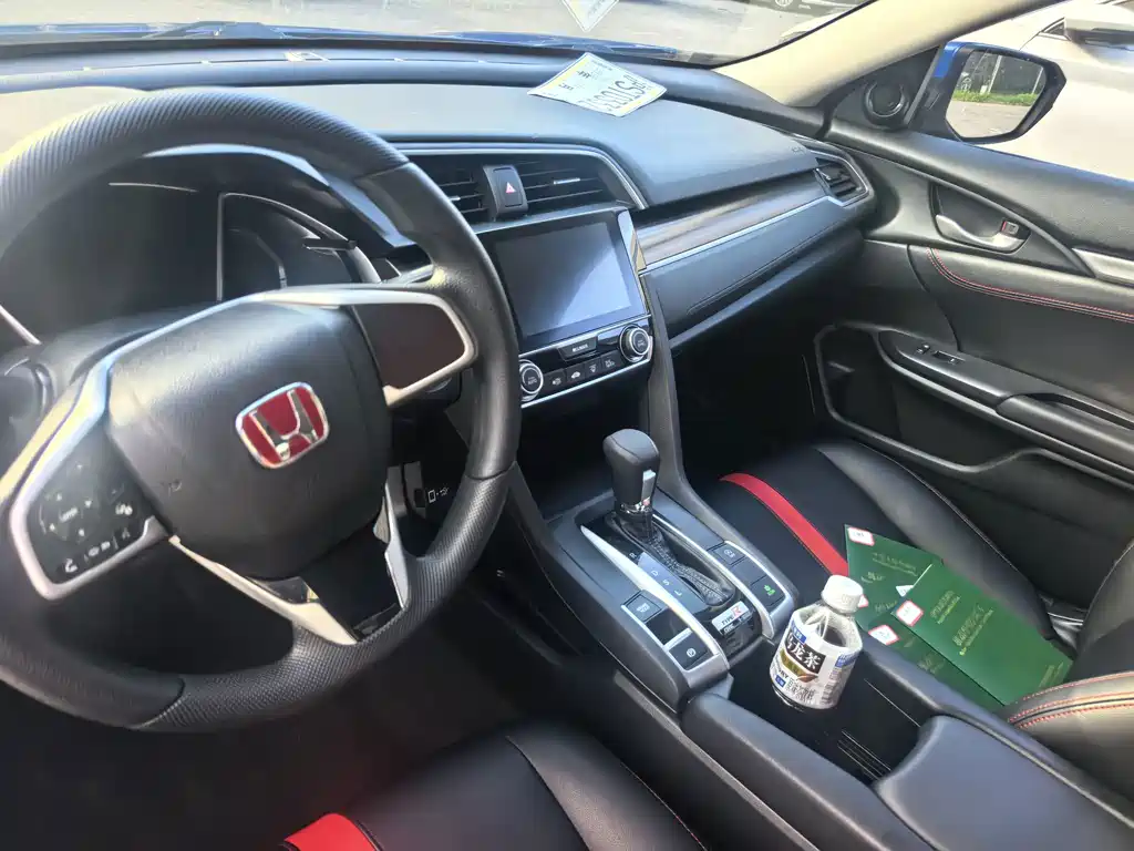 Honda Civic — фото 21