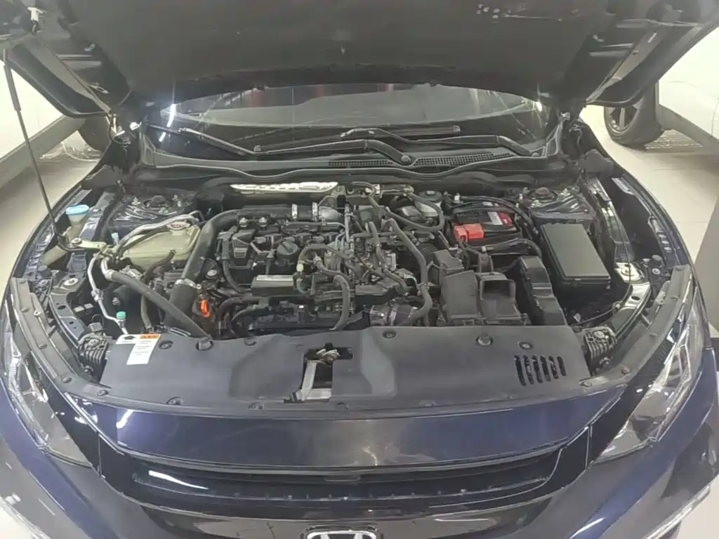 Honda Civic — фото 20