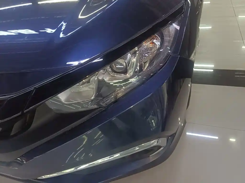 Honda Civic — фото 24