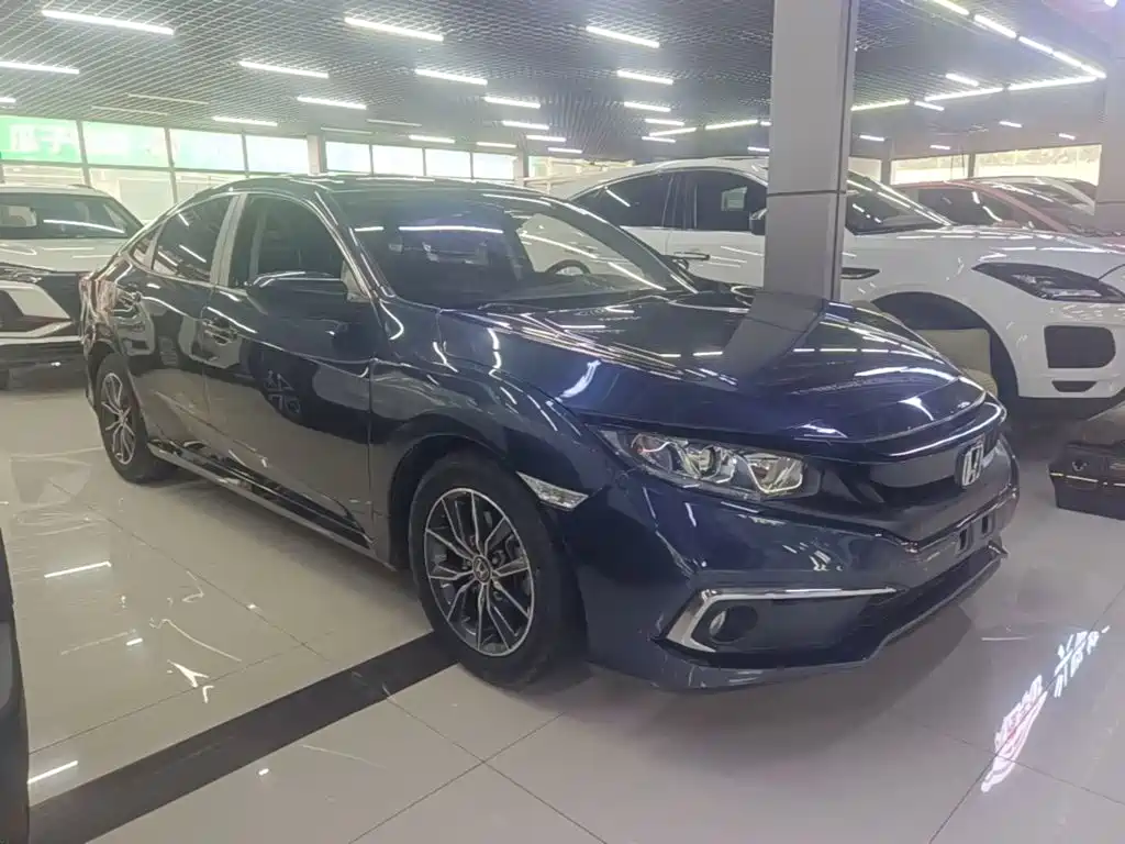Honda Civic — фото 4