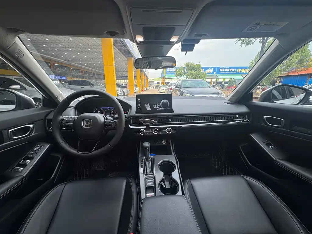 Honda Civic — фото 7