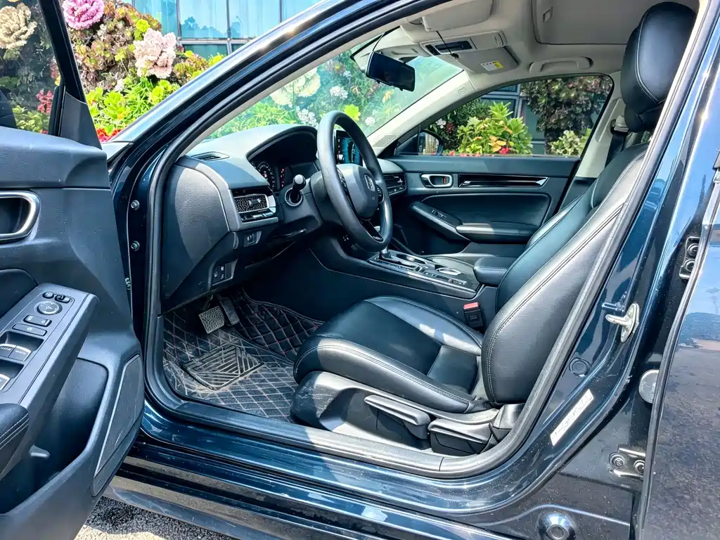 Honda Civic — фото 5