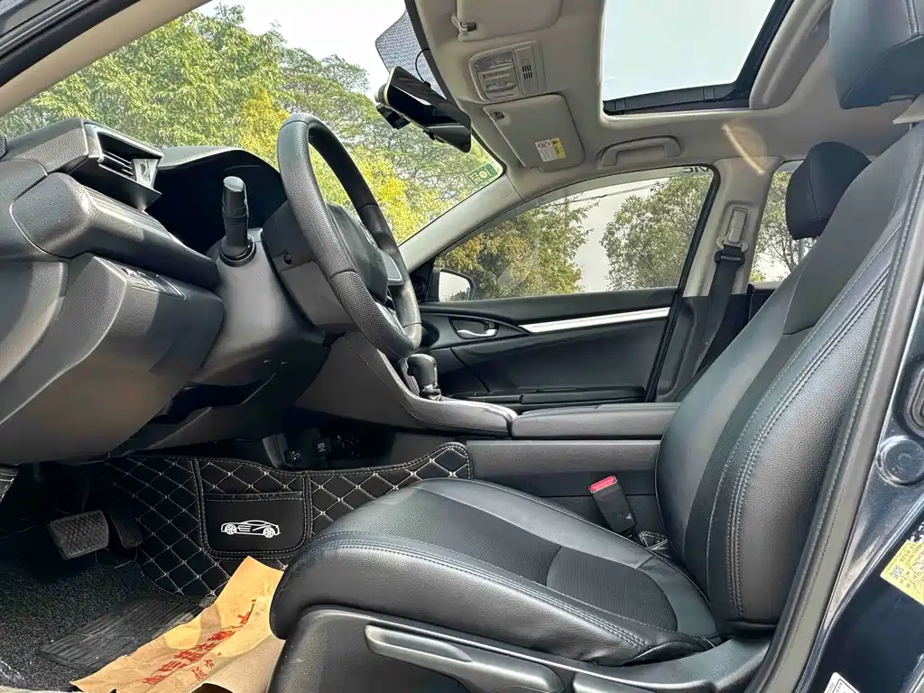 Honda Civic — фото 4