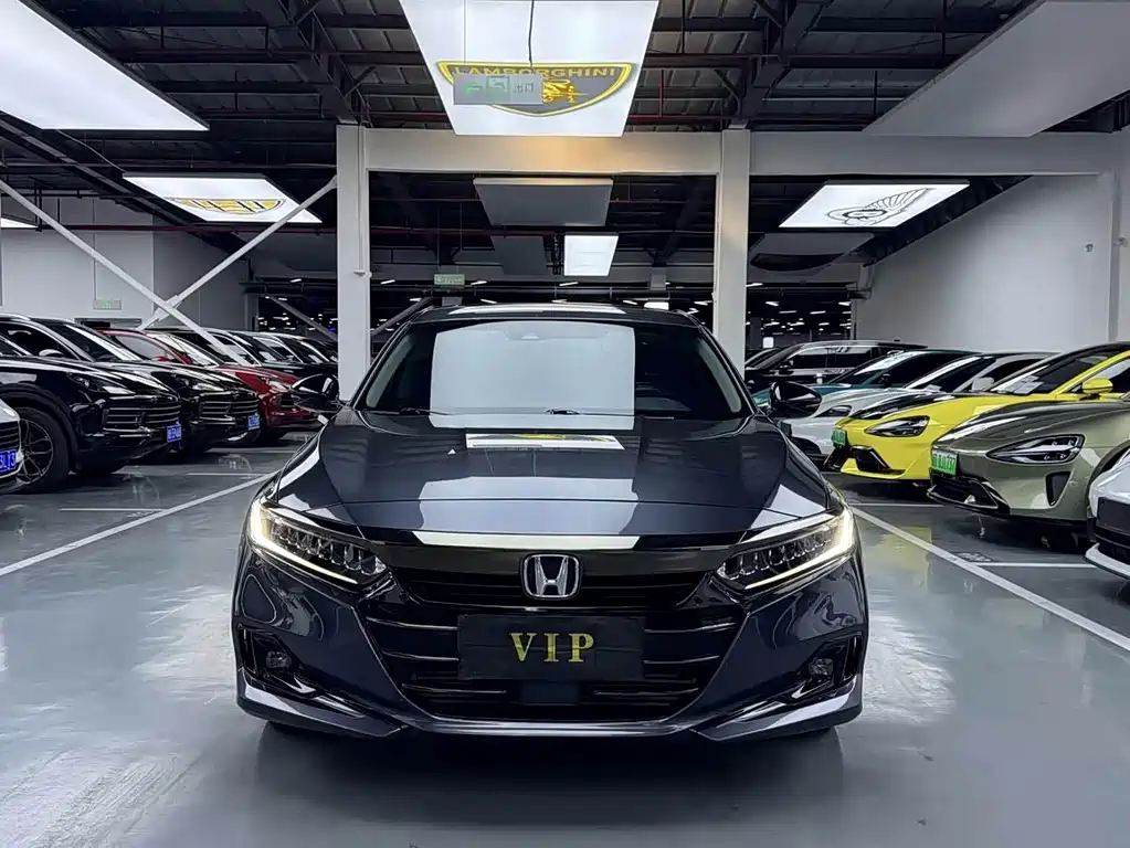 Honda Accord — фото 2