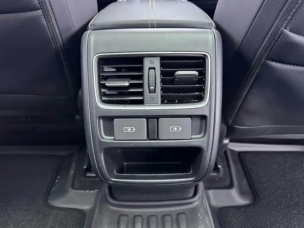 Honda Accord — фото 15