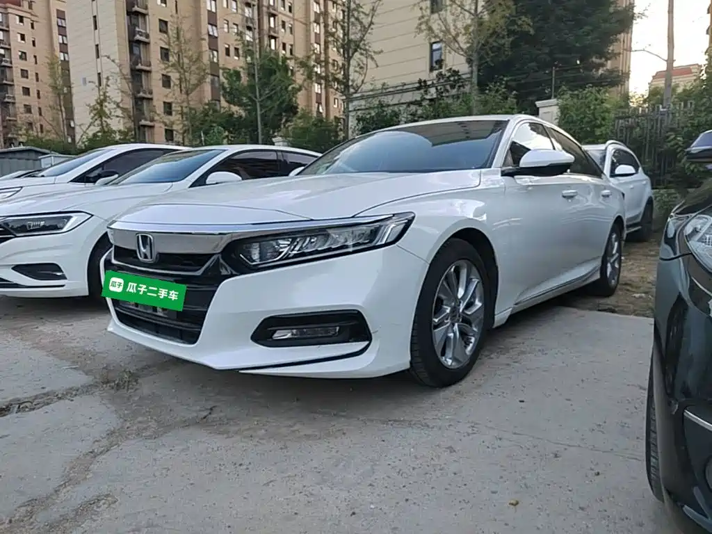 Honda Accord — фото 2