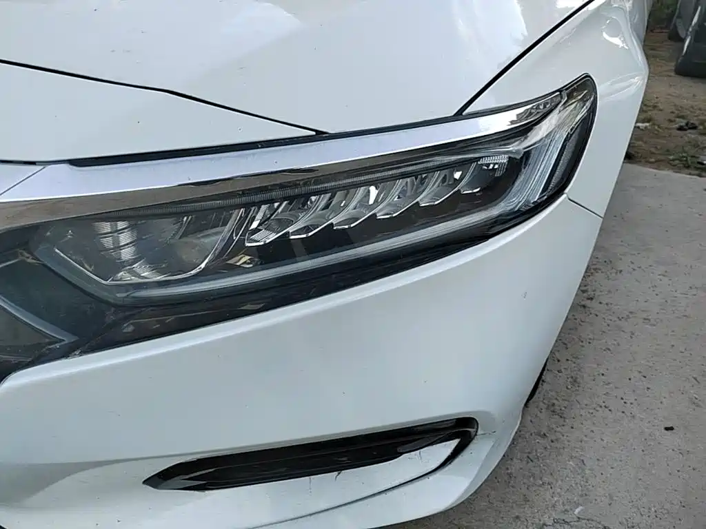 Honda Accord — фото 18
