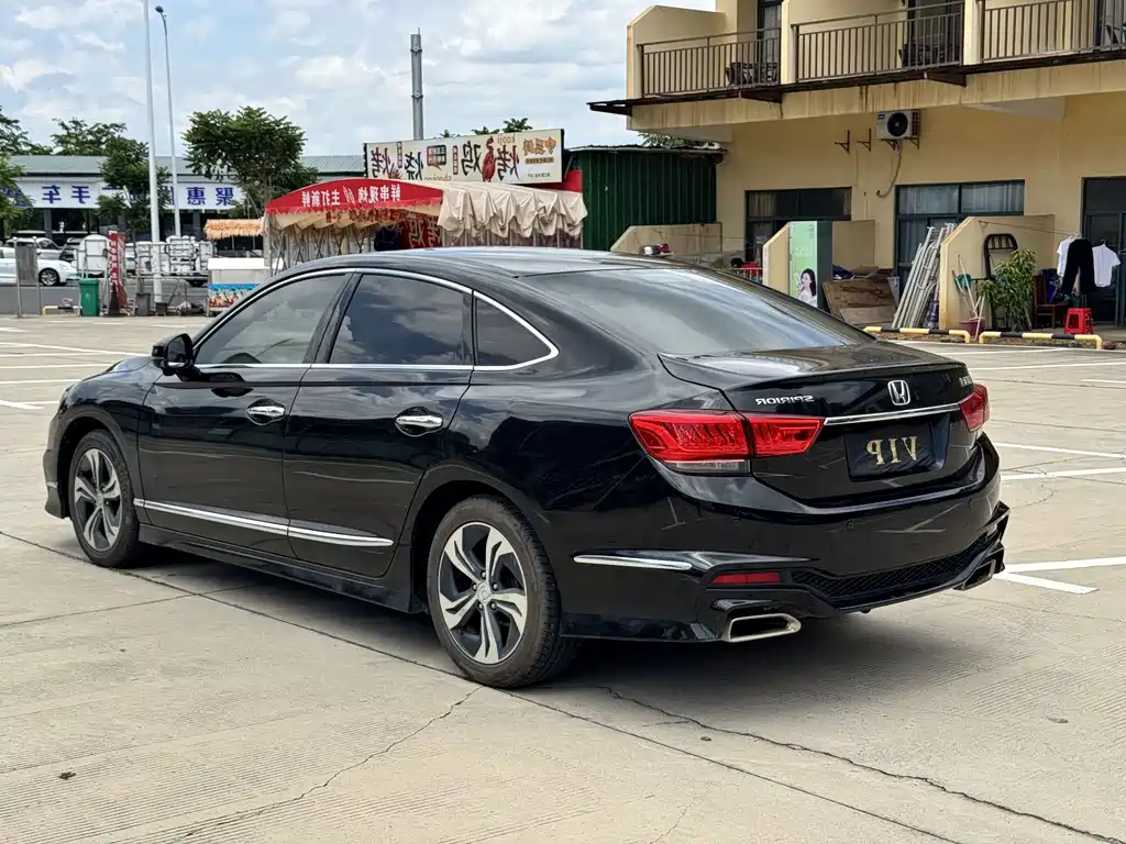 Honda Spirior — фото 7