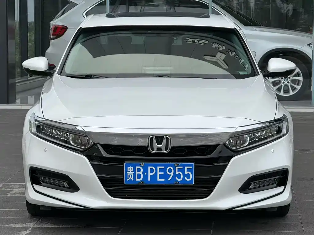 Honda Accord — фото 2