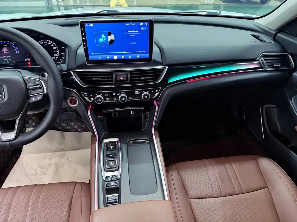 Honda Inspire — фото 10