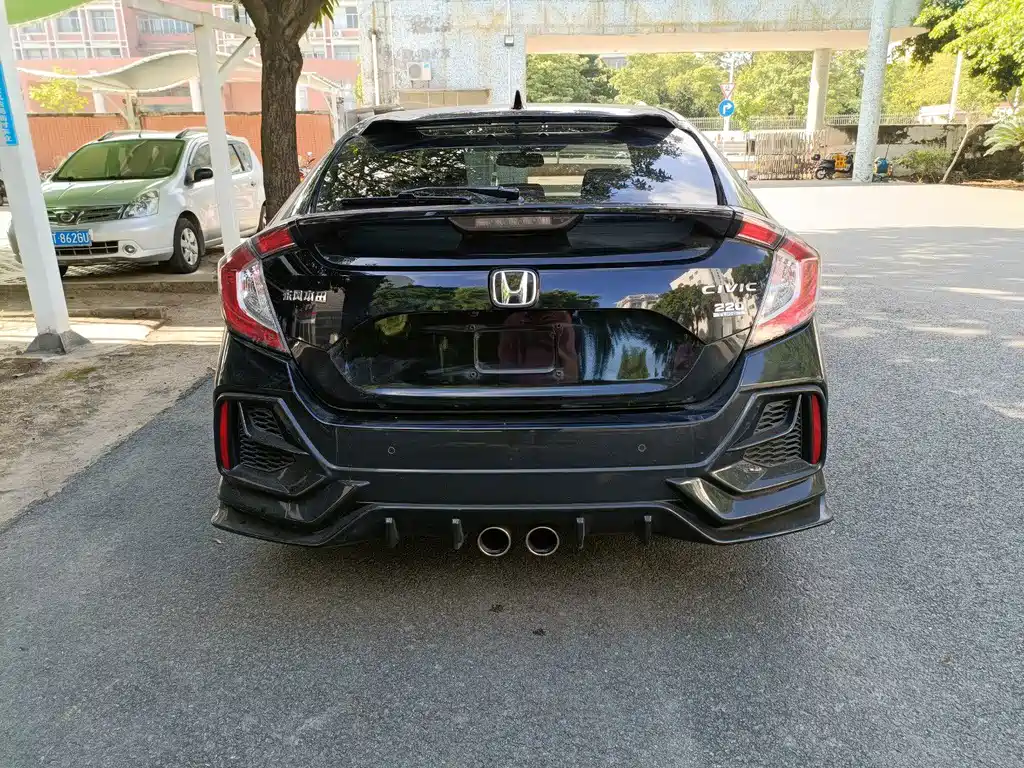 Honda Civic — фото 13