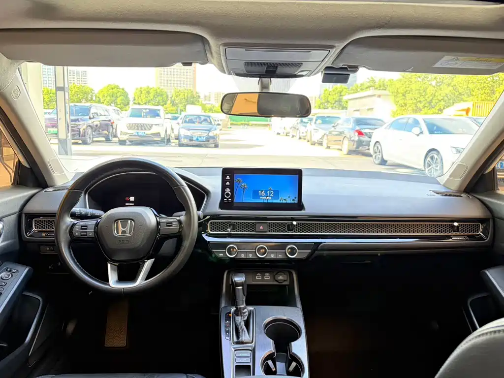 Honda Civic — фото 11