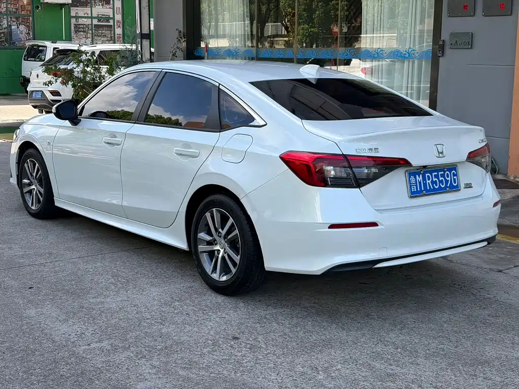 Honda Civic — фото 4