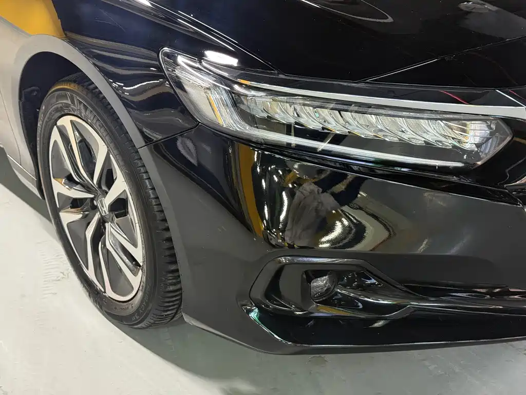 Honda Accord — фото 25