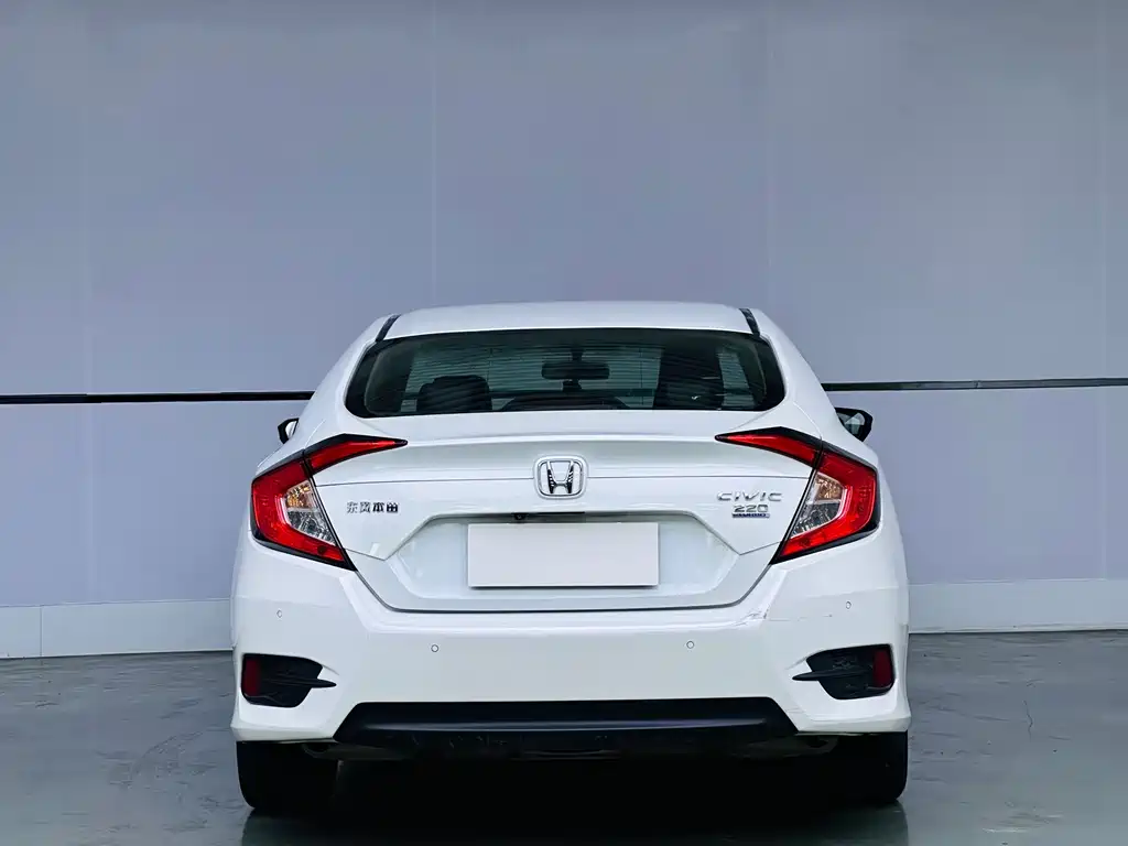 Honda Civic — фото 5