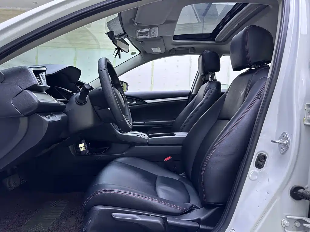 Honda Civic — фото 8