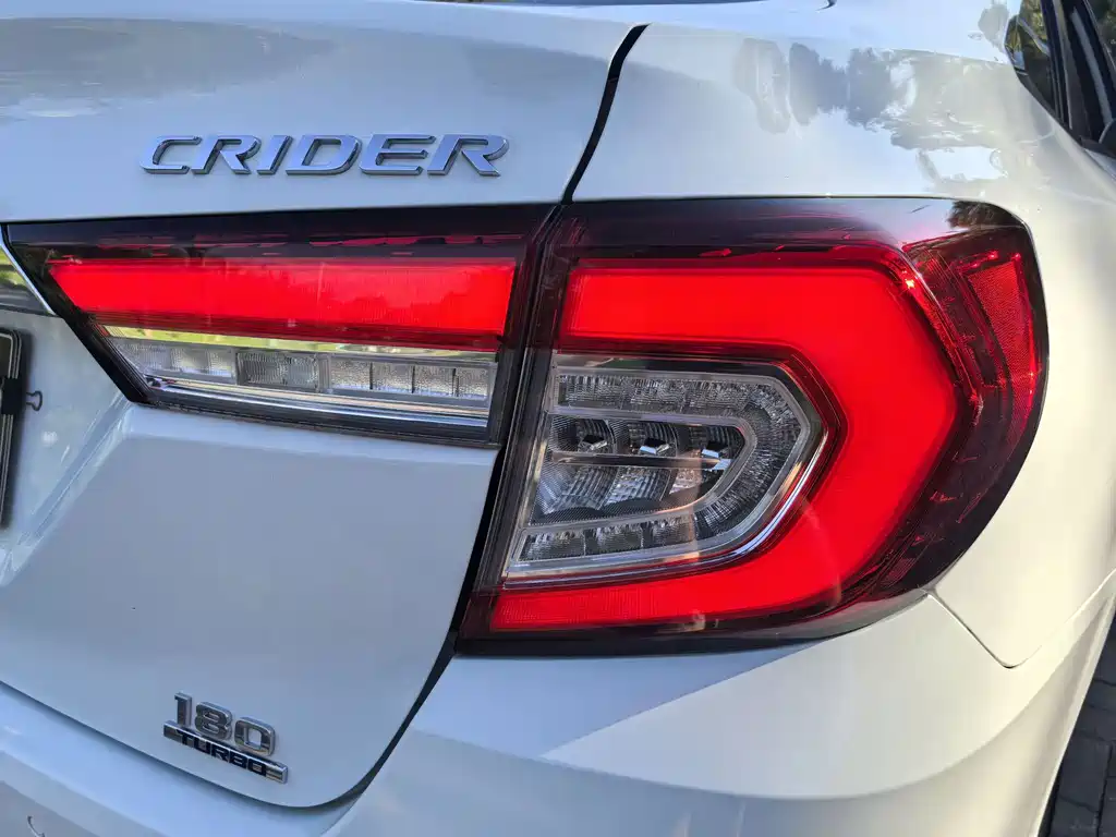 Honda Crider — фото 14