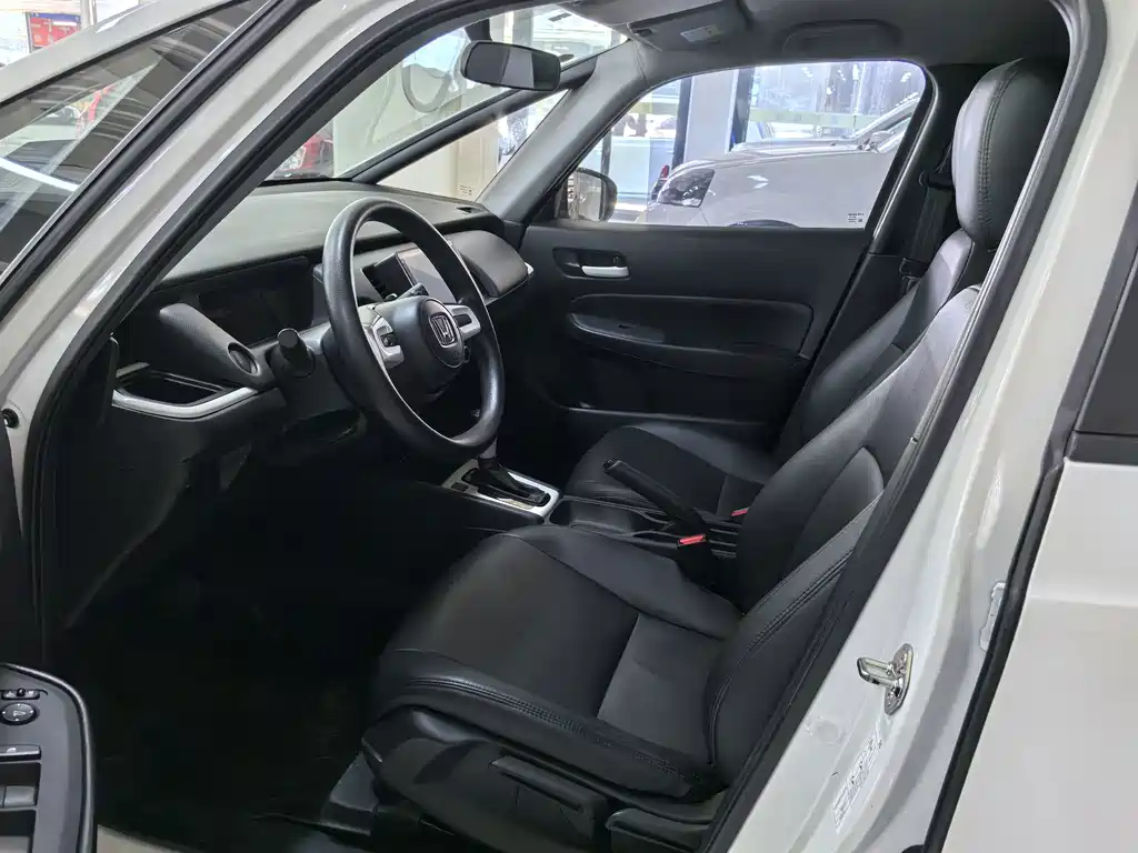 Honda Fit — фото 7