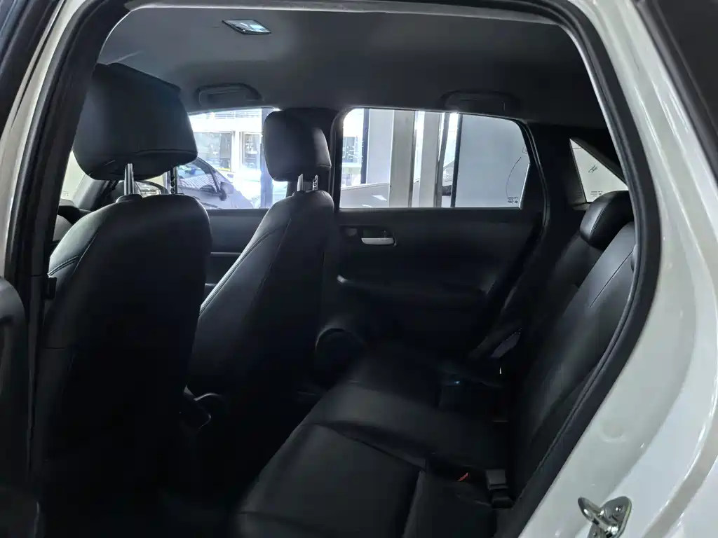 Honda Fit — фото 9