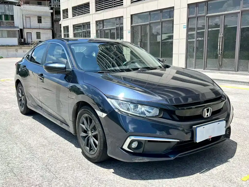 Honda Civic — фото 3