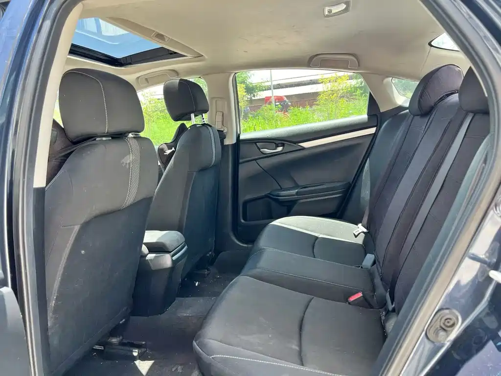 Honda Civic — фото 6