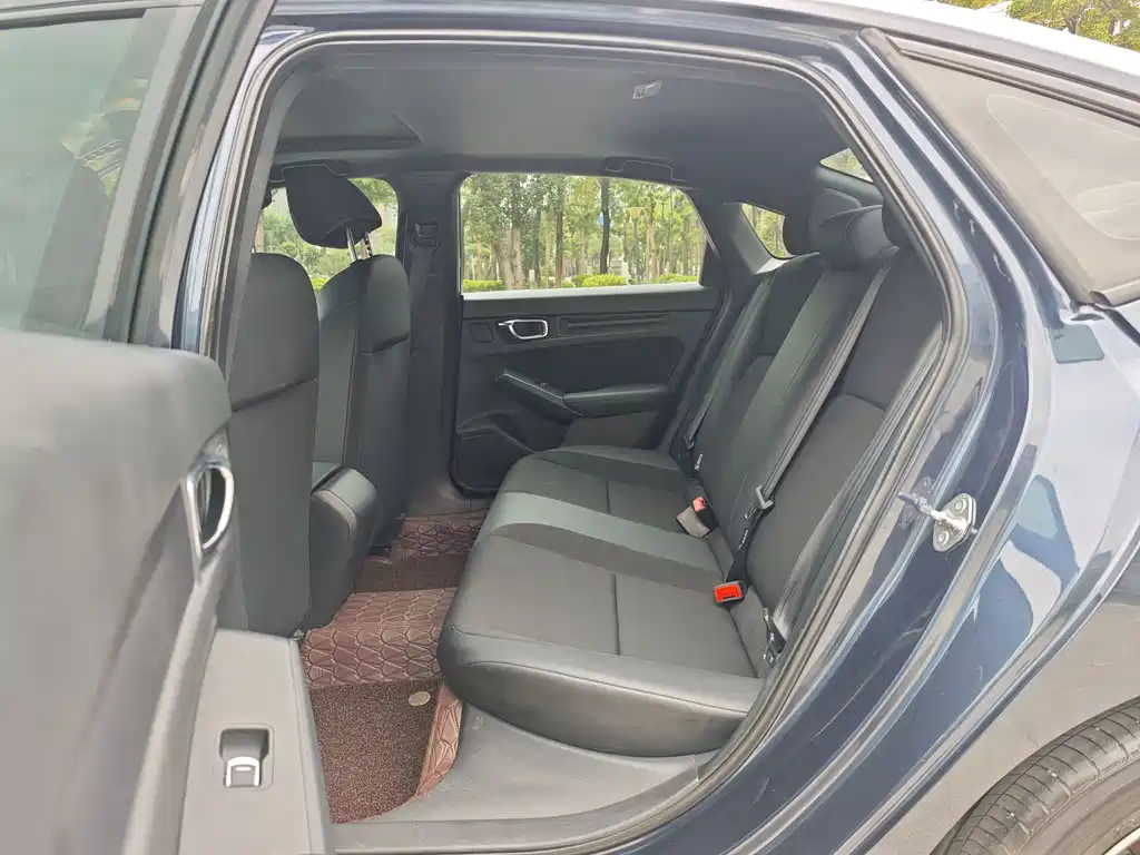 Honda Civic — фото 13