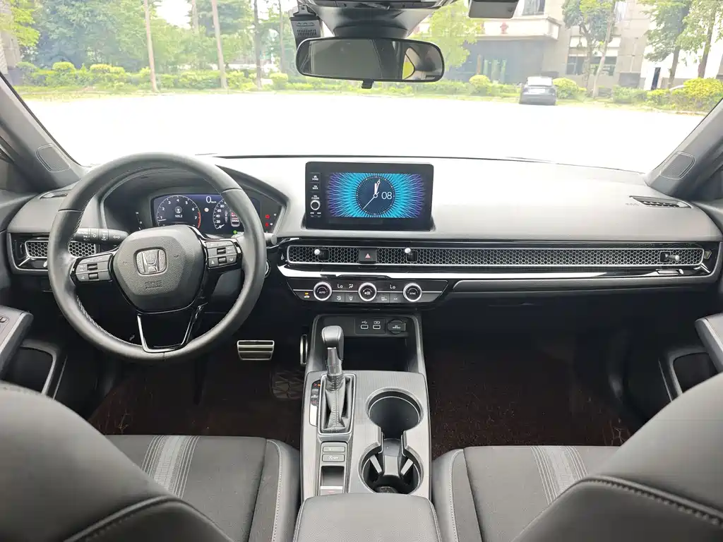 Honda Civic — фото 15