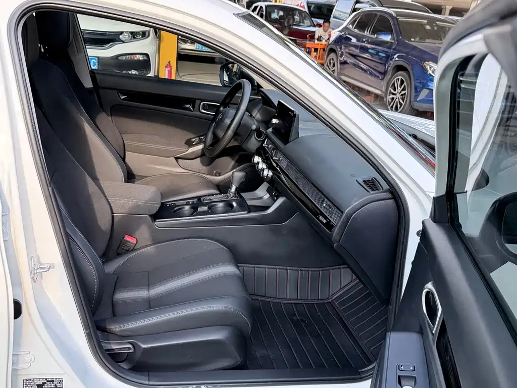 Honda Civic — фото 9