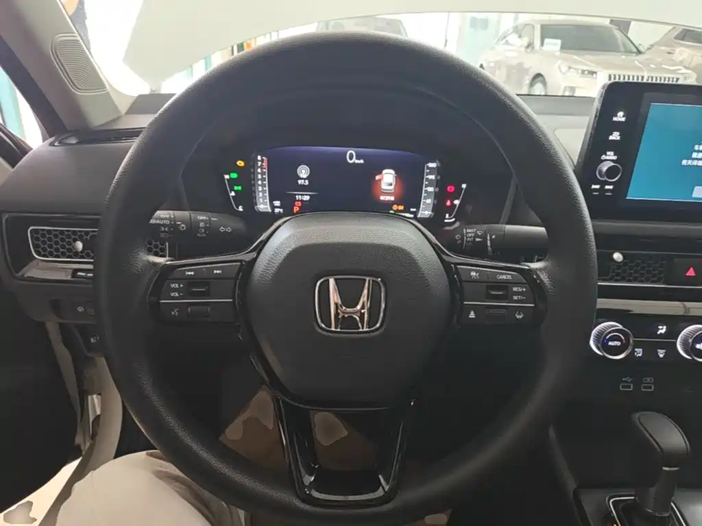 Honda Civic — фото 11