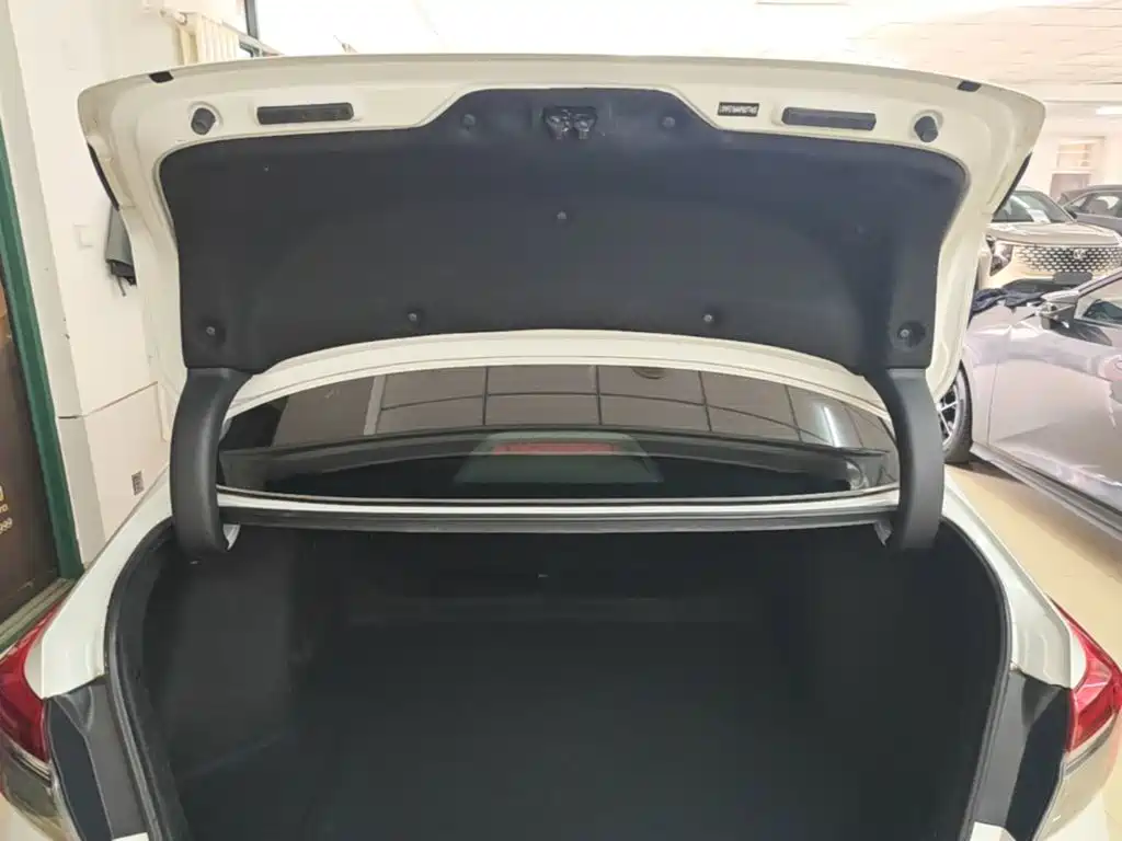 Honda Civic — фото 19