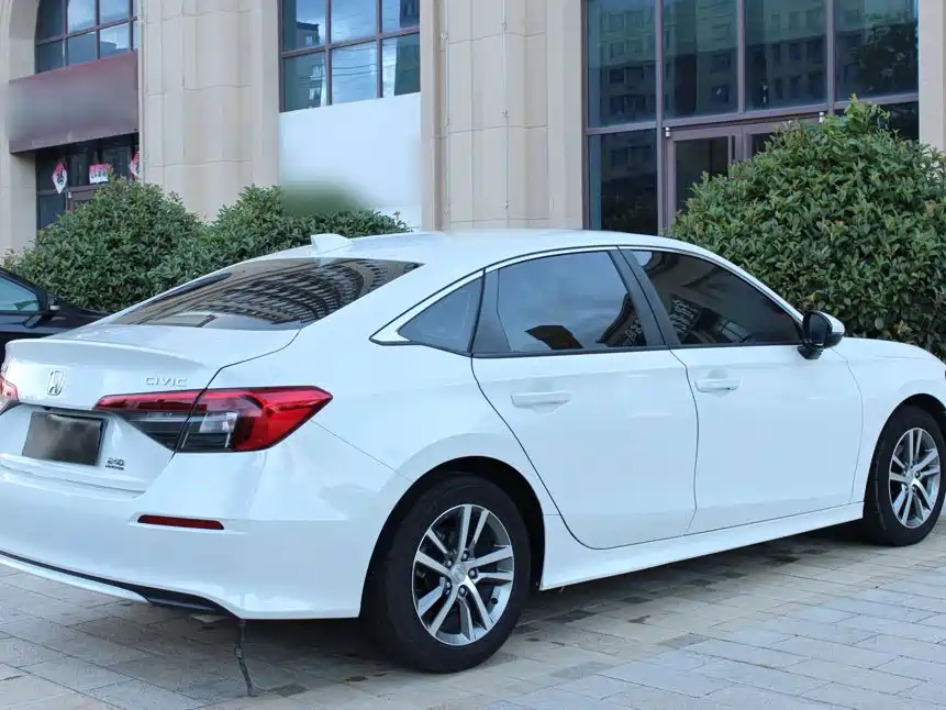Honda Civic — фото 7