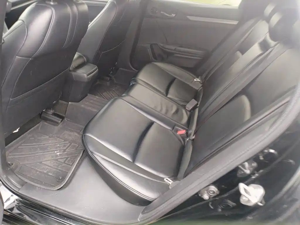 Honda Civic — фото 19