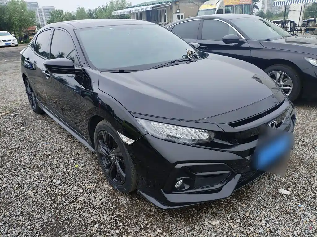 Honda Civic — фото 7