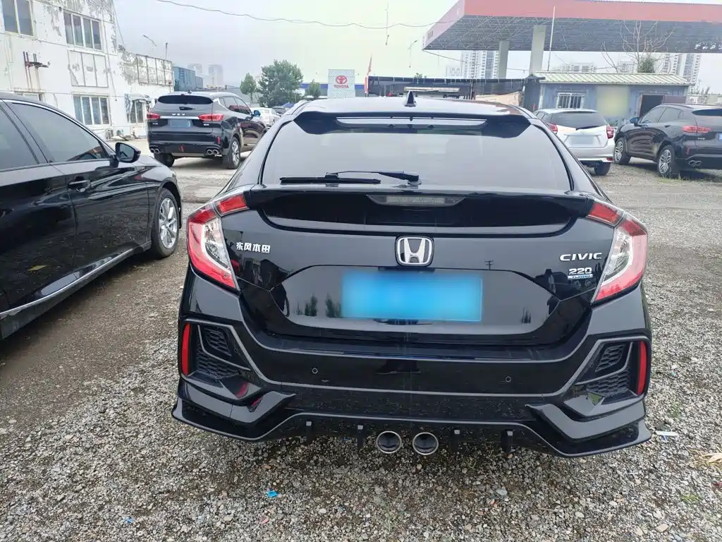 Honda Civic — фото 9
