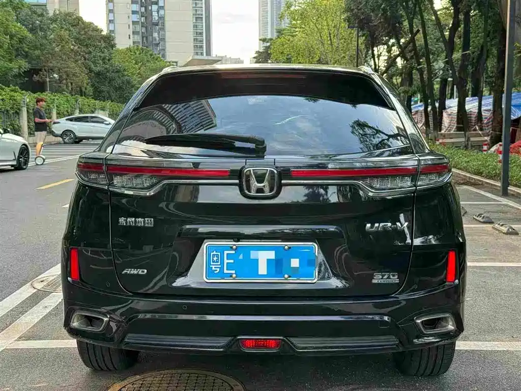 Honda UR-V — фото 5