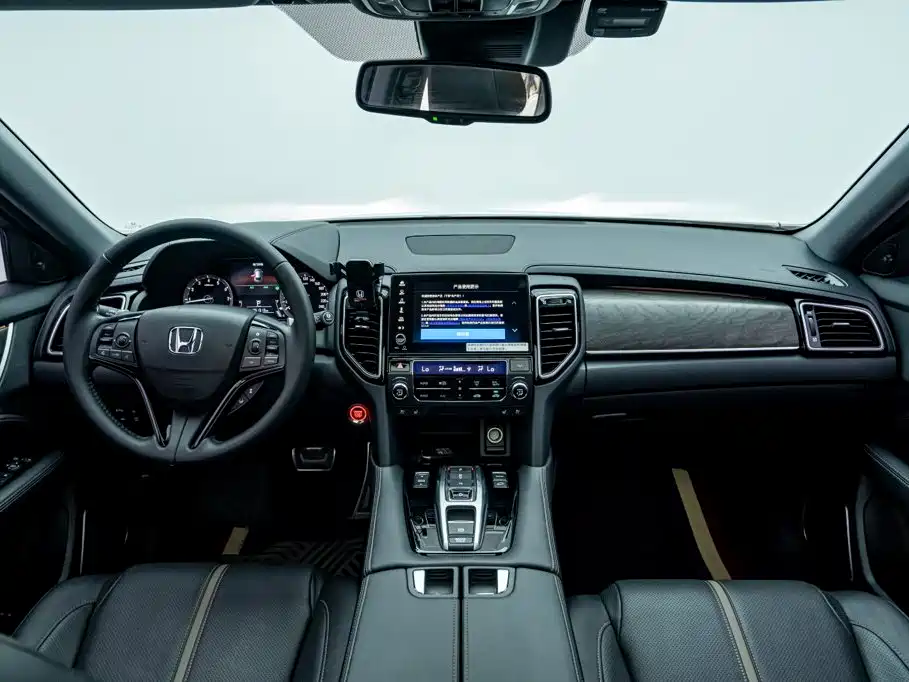 Honda UR-V — фото 17